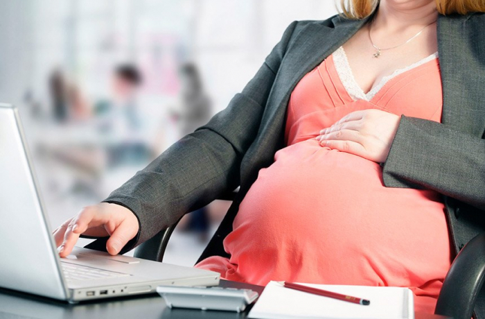 Lei que garante afastamento de gestantes de trabalho presencial é sancionada