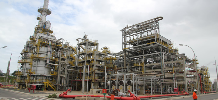 Refinaria privatizada aumenta preços de gasolina e diesel mais do que Petrobras